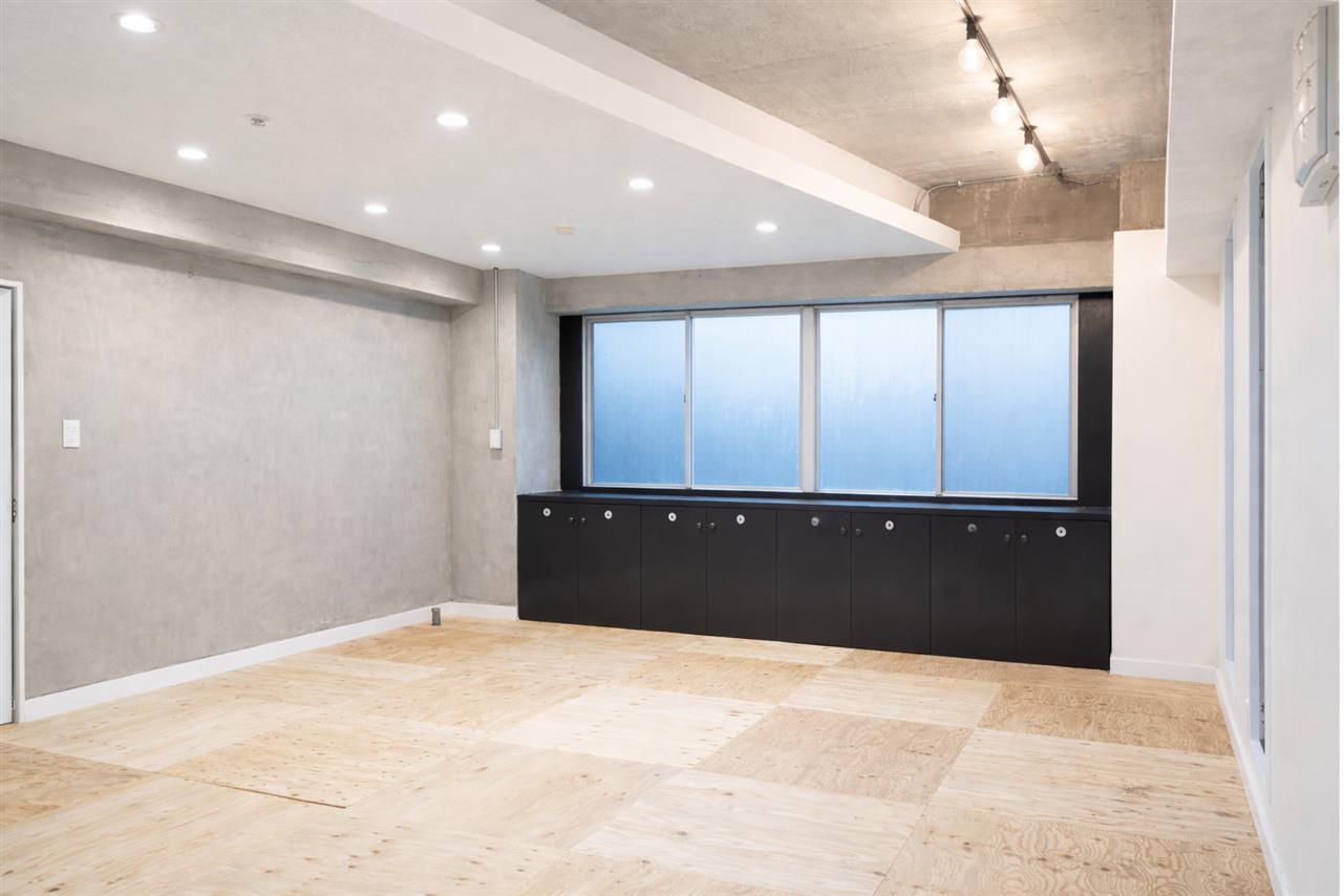 プレミオーレ貸オフィス